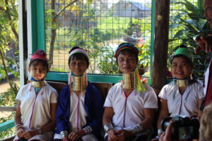 Tộc cổ dài - Kayan people in Myanmar